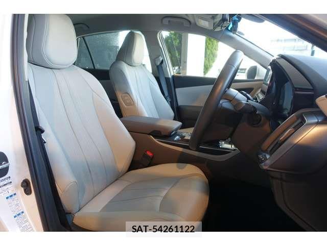 Toyota CROWN SEDAN 2021-07 6213074-16