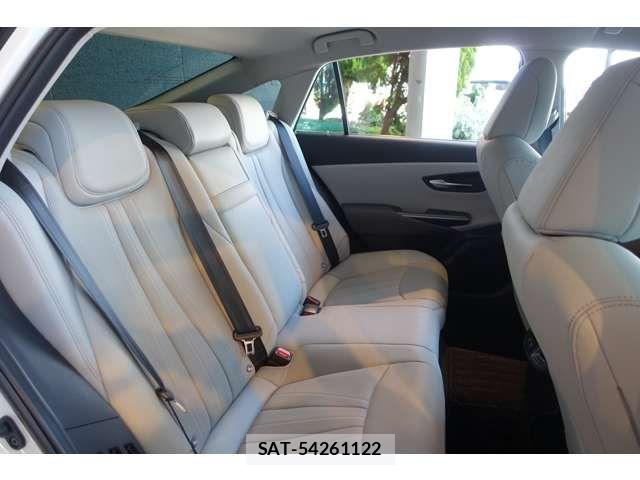Toyota CROWN SEDAN 2021-07 6213074-17