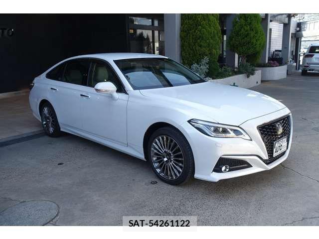 Toyota CROWN SEDAN 2021-07 6213074-2