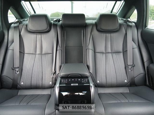 Toyota CROWN SEDAN 2022-07 6243065-12