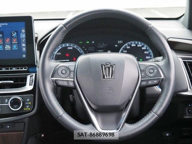 Toyota CROWN SEDAN 2022-07 6243065-16