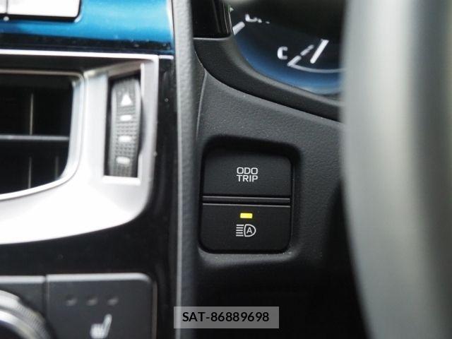 Toyota CROWN SEDAN 2022-07 6243065-28