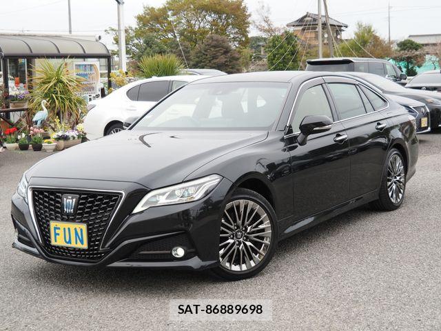 Toyota CROWN SEDAN 2022-07 6243065-3