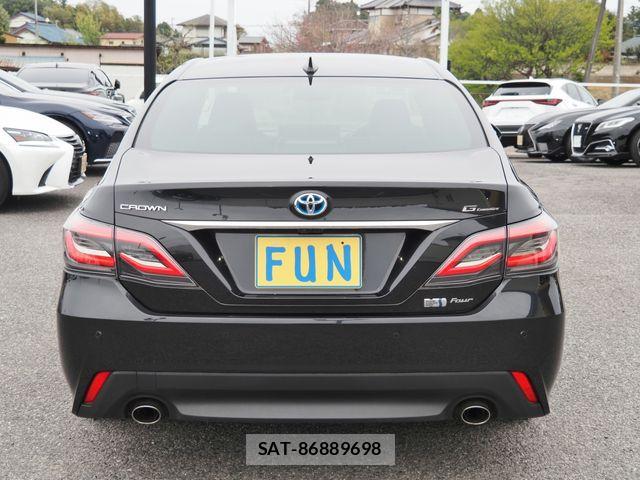 Toyota CROWN SEDAN 2022-07 6243065-6