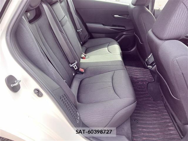 Toyota CROWN SEDAN 2020-04 6271370-17