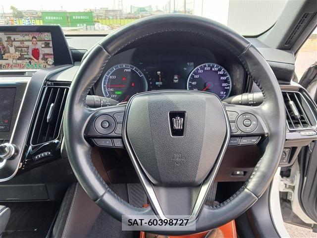 Toyota CROWN SEDAN 2020-04 6271370-6