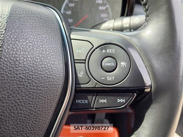 Toyota CROWN SEDAN 2020-04 6271370-8