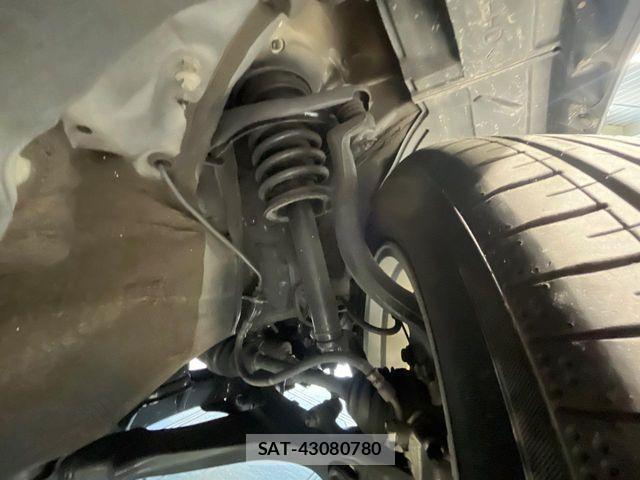 Toyota CROWN SEDAN 2016-10 6303483-19