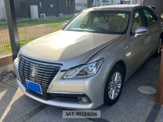 Toyota CROWN SEDAN 2015-04 6496376-0