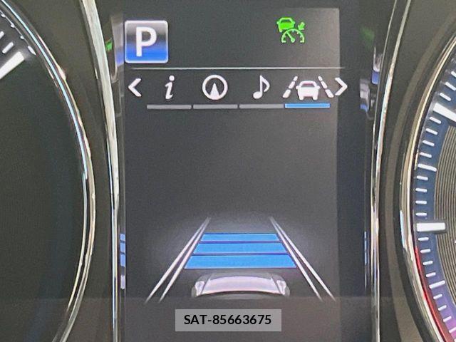 Toyota CROWN SEDAN 2017-05 6525858-7
