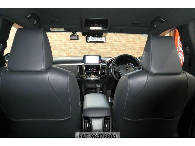 Toyota CROWN SEDAN 2018-06 6525853-12