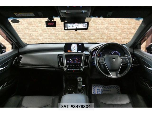Toyota CROWN SEDAN 2018-06 6525853-2