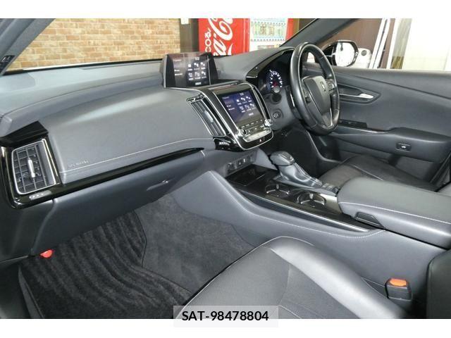Toyota CROWN SEDAN 2018-06 6525853-5