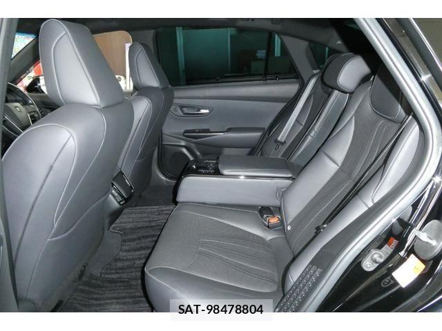 Toyota CROWN SEDAN 2018-06 6525853-8