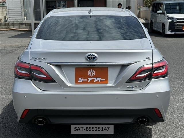Toyota CROWN SEDAN 2019-03 6611257-9