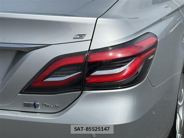 Toyota CROWN SEDAN 2019-03 6611257-12