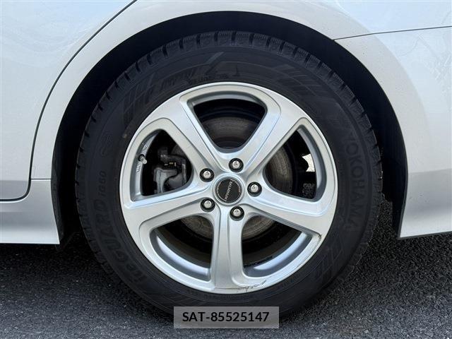 Toyota CROWN SEDAN 2019-03 6611257-13