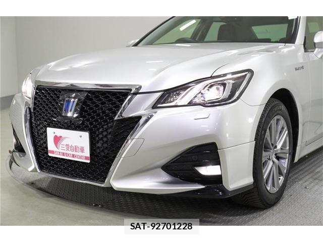 Toyota CROWN SEDAN 2016-02 6641413-9