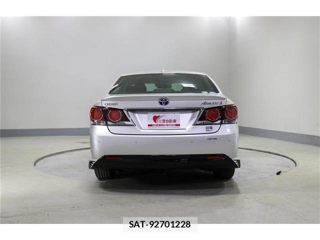 Toyota CROWN SEDAN 2016-02 6641413-5