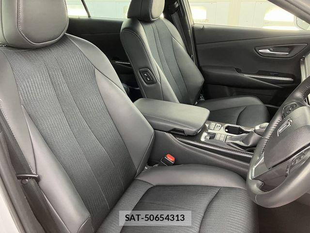 Toyota CROWN SEDAN 2021-01 6670987-11