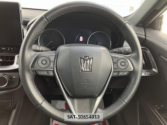 Toyota CROWN SEDAN 2021-01 6670987-14