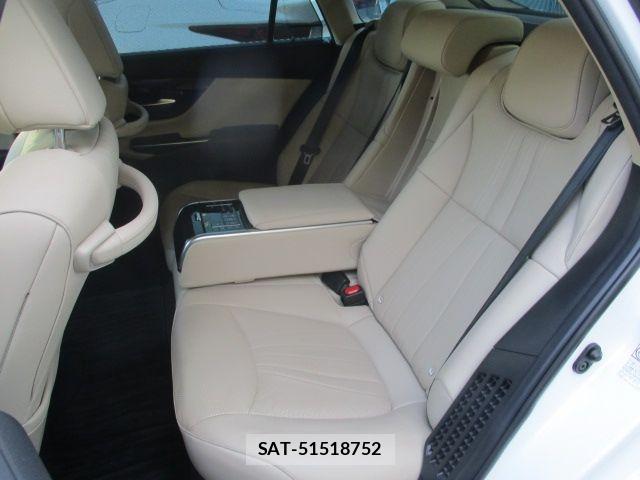 Toyota CROWN SEDAN 2020-03 6670988-12