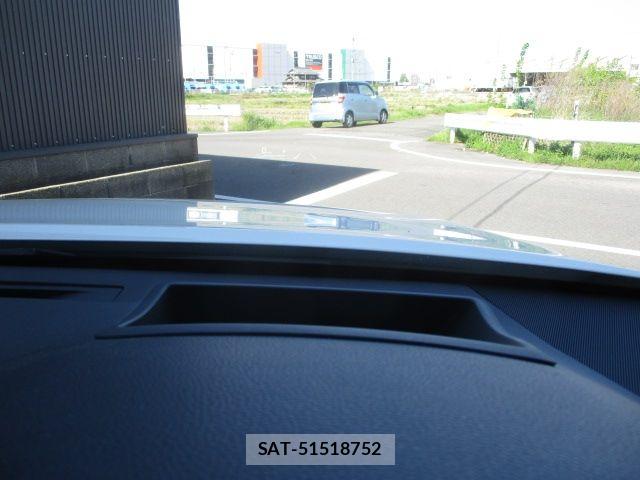 Toyota CROWN SEDAN 2020-03 6670988-27