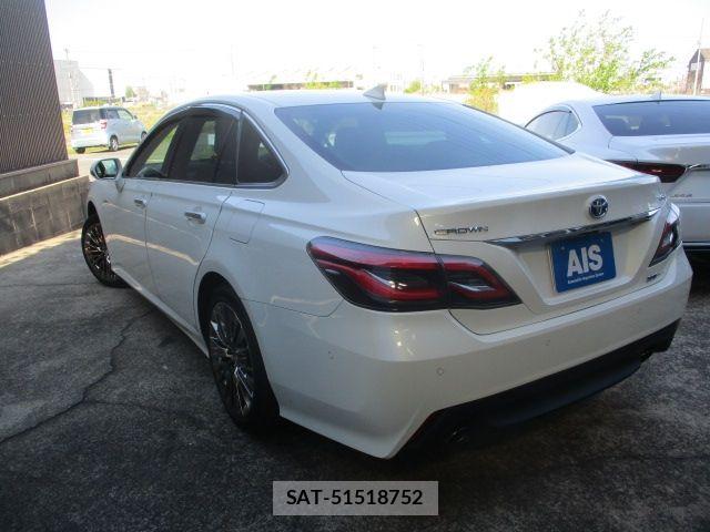 Toyota CROWN SEDAN 2020-03 6670988-2