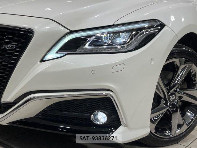 Toyota CROWN SEDAN 2018-10 6670989-11