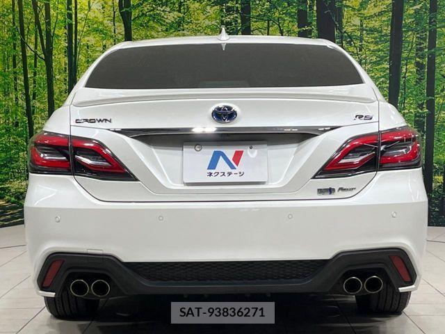 Toyota CROWN SEDAN 2018-10 6670989-14