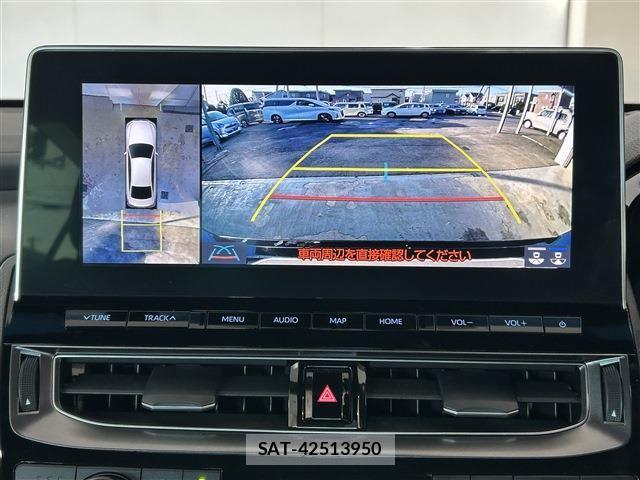 Toyota CROWN SEDAN 2021-03 6690971-15