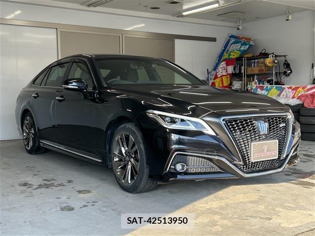 Toyota CROWN SEDAN 2021-03 6690971-3