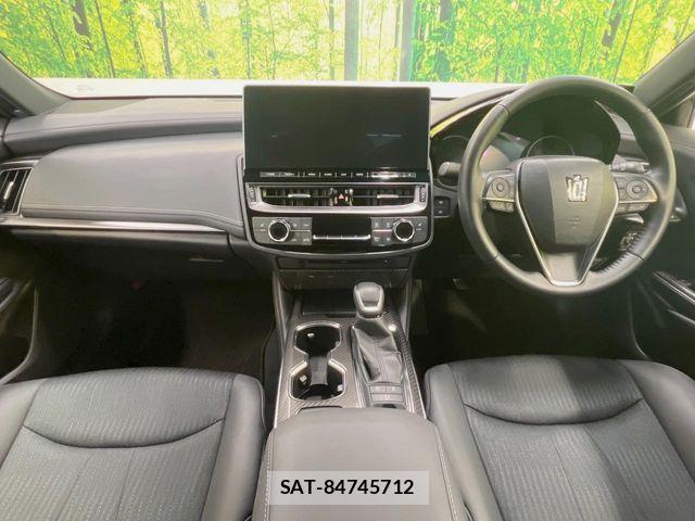 Toyota CROWN SEDAN 2021-05 6715940-1