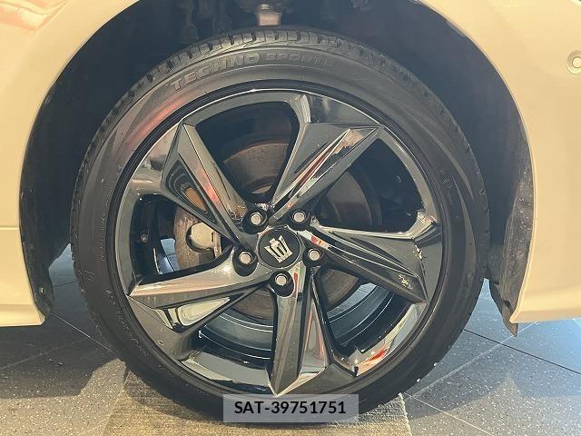Toyota CROWN SEDAN 2020-01 6790898-18