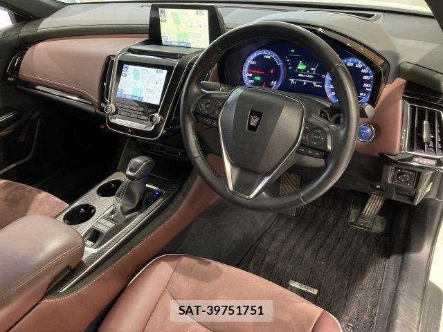 Toyota CROWN SEDAN 2020-01 6790898-25
