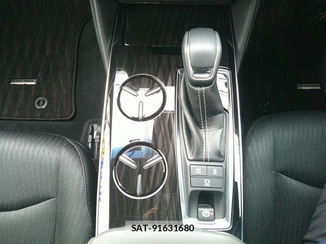 Toyota CROWN SEDAN 2021-03 6790899-11