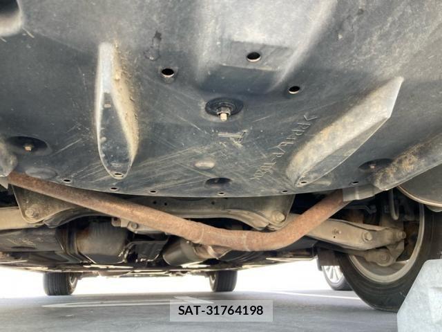 Toyota CROWN SEDAN 2017-05 6903760-8