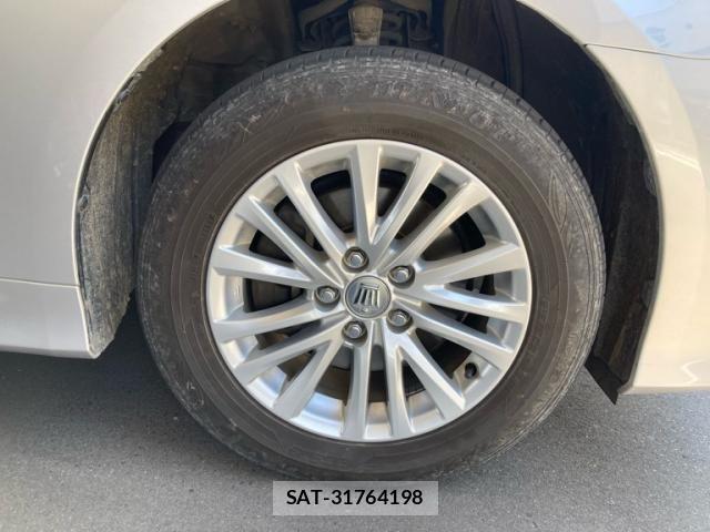 Toyota CROWN SEDAN 2017-05 6903760-9