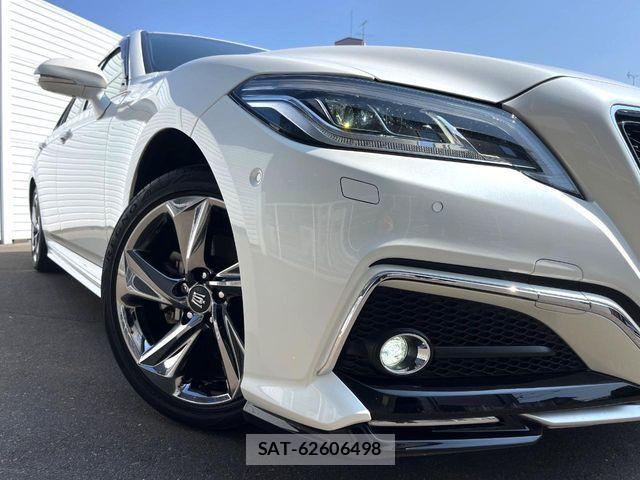 Toyota CROWN SEDAN 2019-11 6903744-11