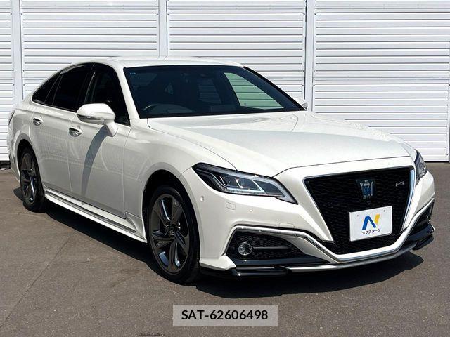 Toyota CROWN SEDAN 2019-11 6903744-15