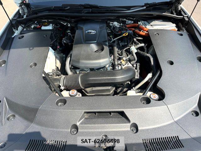 Toyota CROWN SEDAN 2019-11 6903744-17