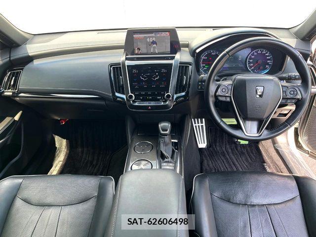 Toyota CROWN SEDAN 2019-11 6903744-1