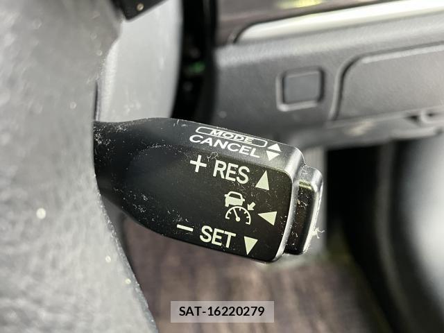 Toyota CROWN SEDAN 2014-12 6903741-15