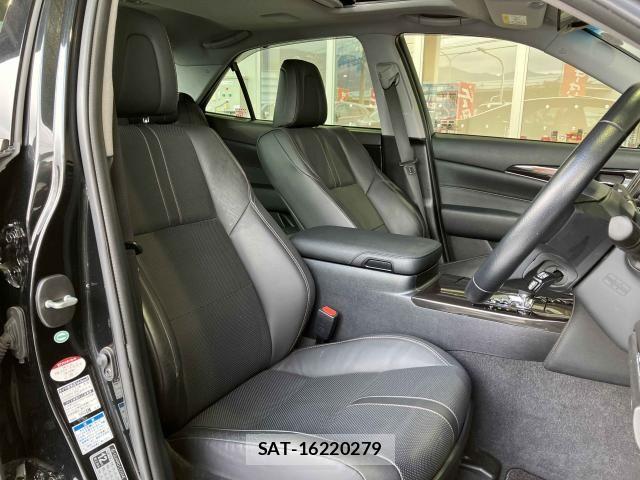 Toyota CROWN SEDAN 2014-12 6903741-18