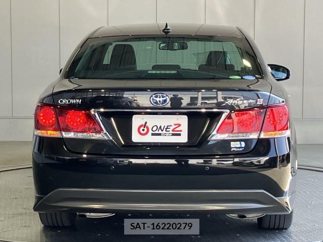 Toyota CROWN SEDAN 2014-12 6903741-27