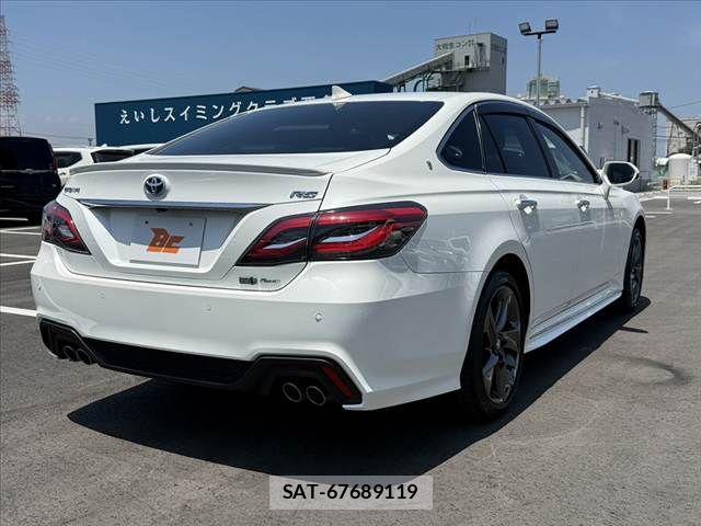 Toyota CROWN SEDAN 2020-07 6992801-12