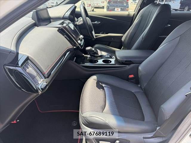 Toyota CROWN SEDAN 2020-07 6992801-16