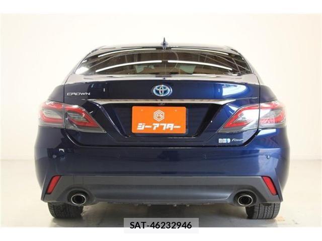 Toyota CROWN SEDAN 2021-03 7216726-11