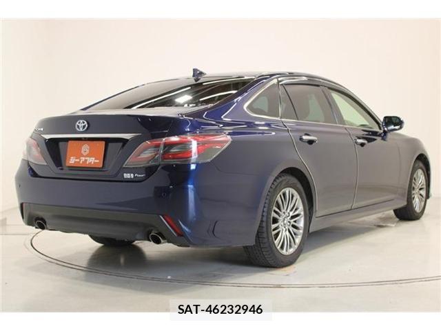 Toyota CROWN SEDAN 2021-03 7216726-12