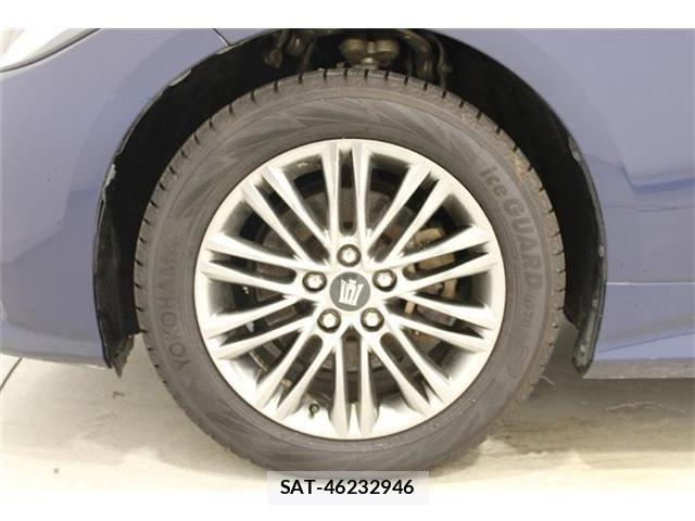 Toyota CROWN SEDAN 2021-03 7216726-25